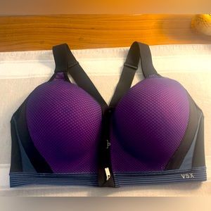 Victoria Secret VSX sports bra
